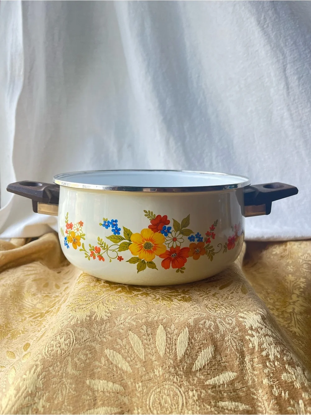 Vintage JMP Sweet Flowers Enamelware Sauce Pot-Dutch Oven Retro 1970s - Spain